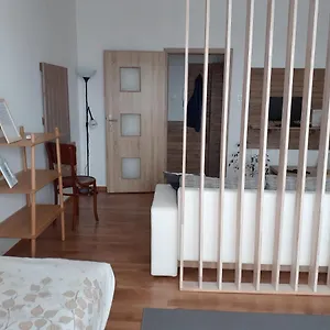 Déli Oldal Apartman